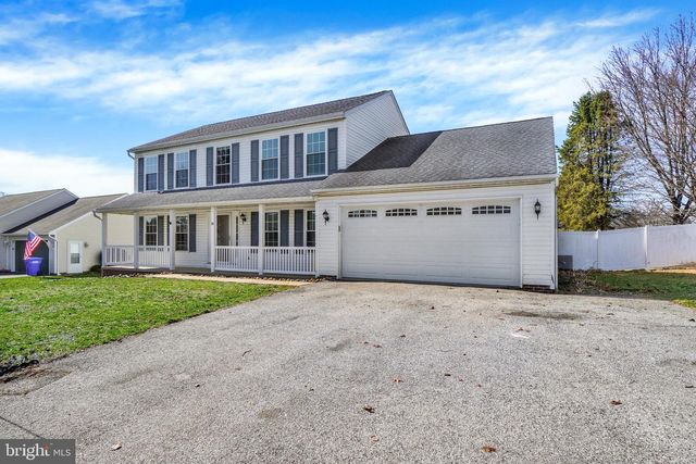 14 HOFFHEINS DR, New Freedom, PA 17349