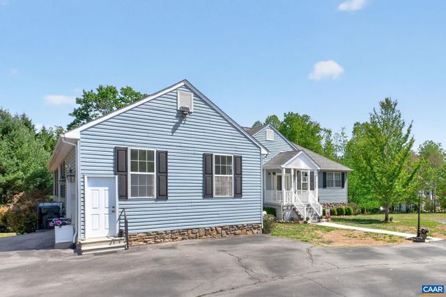 102 HAPPY VALLEY RD, Keswick, VA 22947