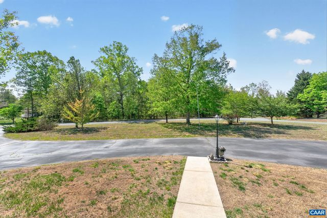 102 HAPPY VALLEY RD, Keswick, VA 22947