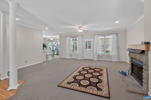 102 HAPPY VALLEY RD, Keswick, VA 22947