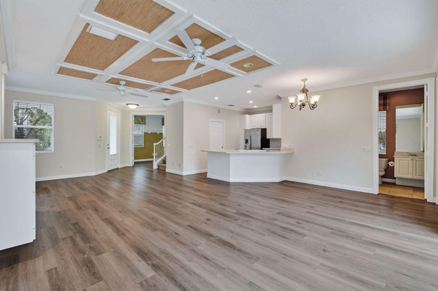 303 Caravelle Drive, Jupiter, FL 33458
