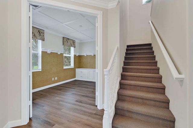 303 Caravelle Drive, Jupiter, FL 33458