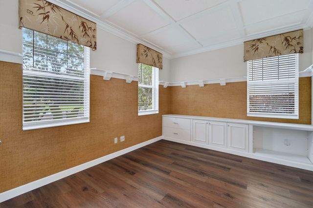 303 Caravelle Drive, Jupiter, FL 33458