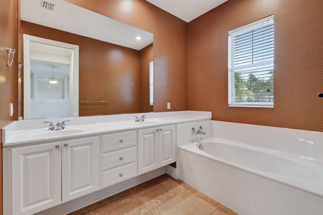 303 Caravelle Drive, Jupiter, FL 33458