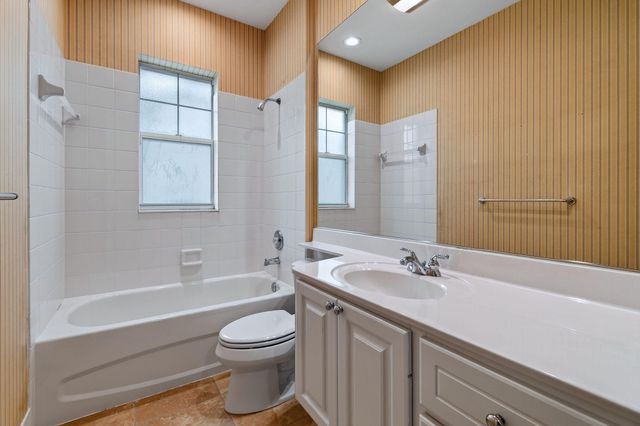 303 Caravelle Drive, Jupiter, FL 33458