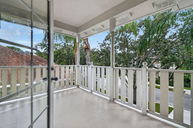 303 Caravelle Drive, Jupiter, FL 33458