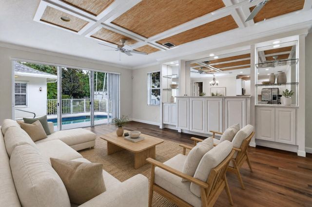 303 Caravelle Drive, Jupiter, FL 33458