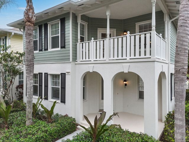 303 Caravelle Drive, Jupiter, FL 33458