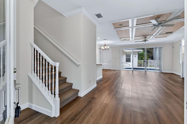 303 Caravelle Drive, Jupiter, FL 33458