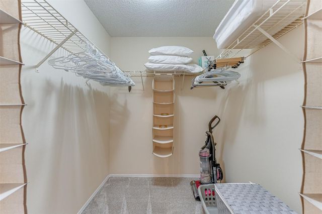 923 SANDPIPER CIRCLE 923, Bradenton, FL 34209