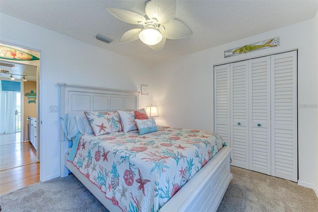 923 SANDPIPER CIRCLE 923, Bradenton, FL 34209