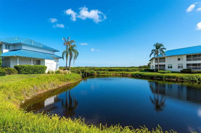923 SANDPIPER CIRCLE 923, Bradenton, FL 34209