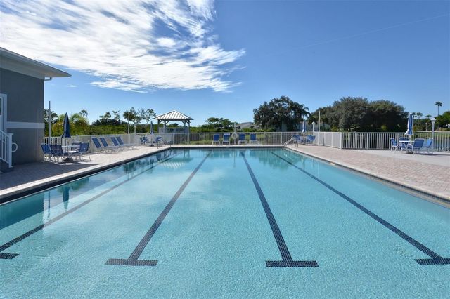923 SANDPIPER CIRCLE 923, Bradenton, FL 34209