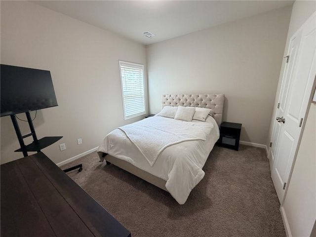 340 Auburn Crossing Dr Drive, Auburn, GA 30011