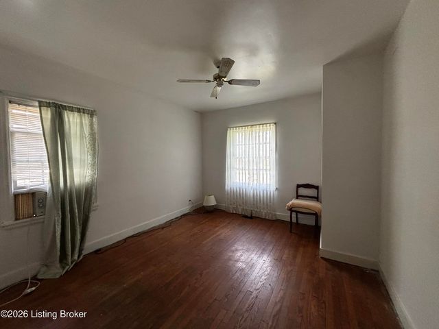 2228 Gladstone Ave, Louisville, KY 40205