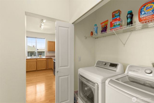 6895 Holly Park Drive S, Seattle, WA 98118