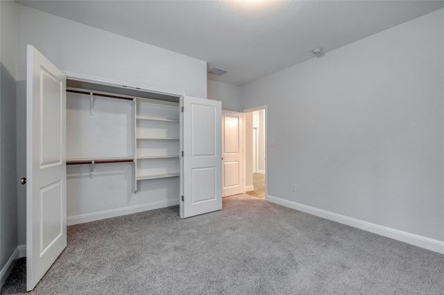 132 Kahalulu DR, Bastrop, TX 78602