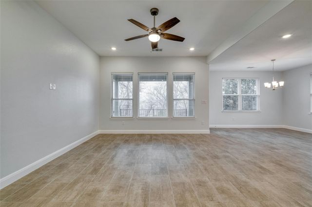 132 Kahalulu DR, Bastrop, TX 78602