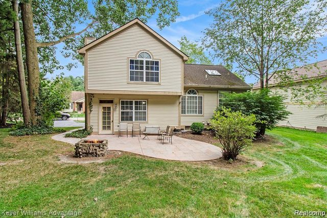 130 Lakeshore Pointe Drive, Update, MI 48843