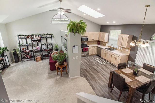 130 Lakeshore Pointe Drive, Update, MI 48843