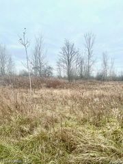 7152 5 Mile Rd, Northville, MI 48168