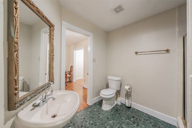 3824 Rusty Dell Street, Fort Worth, TX 76111