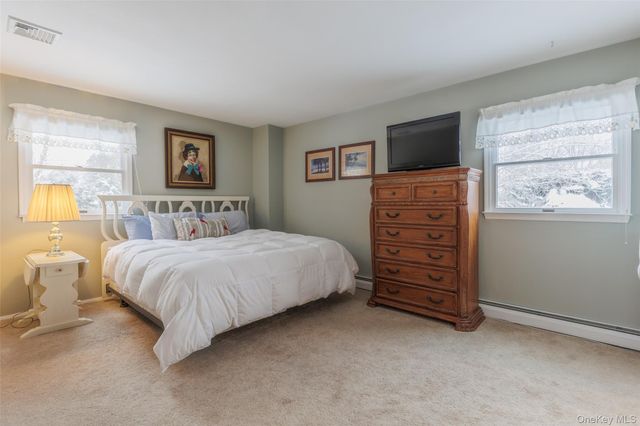 29 Lawrence Drive, Nesconset, NY 11767