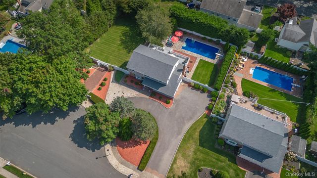 29 Lawrence Drive, Nesconset, NY 11767