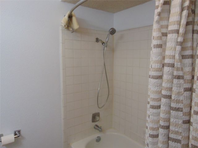 10835 Hayfield Drive, Dallas, TX 75238