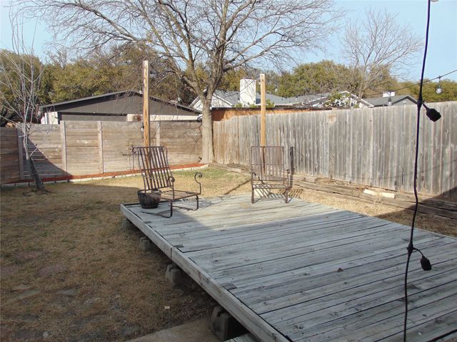 10835 Hayfield Drive, Dallas, TX 75238