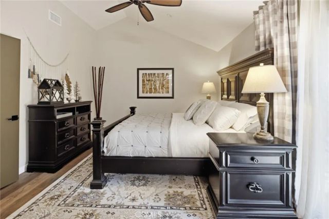 26746 Dulcinea, Mission Viejo, CA 92691