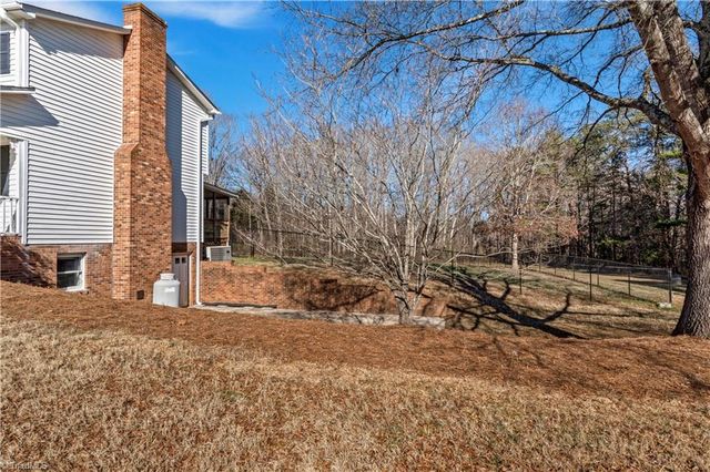 4821 Old US Highway 421 E, Yadkinville, NC 27055