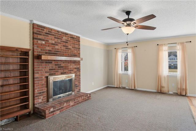 4821 Old US Highway 421 E, Yadkinville, NC 27055