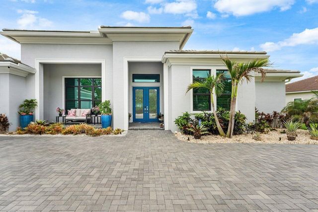 2893 SW Goldenglow Drive, Palm City, FL 34990