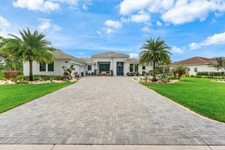 2893 SW Goldenglow Drive, Palm City, FL 34990