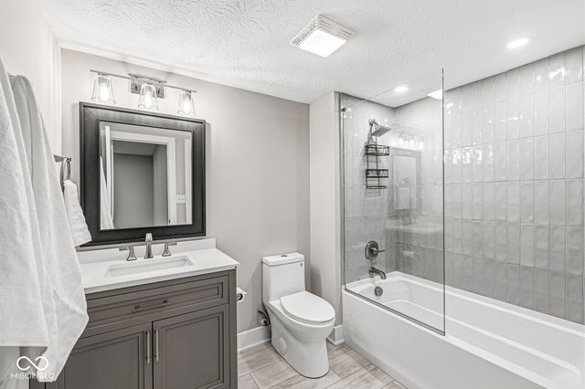 2017 Carrollton Avenue, Indianapolis, IN 46202