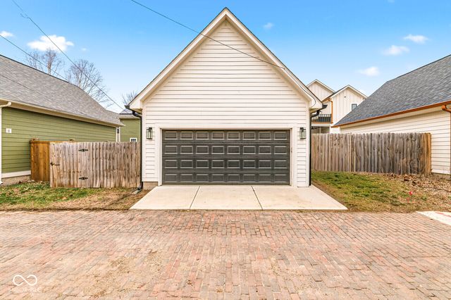 2017 Carrollton Avenue, Indianapolis, IN 46202