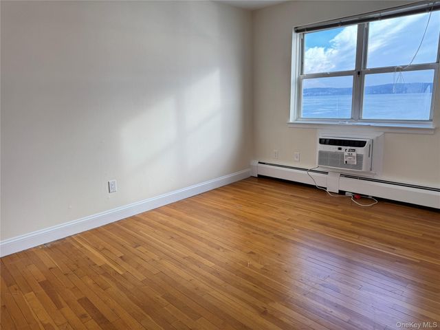 103 Gedney Street 4M, Nyack, NY 10960