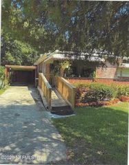 7641 NEW KINGS Road, Jacksonville, FL 32219