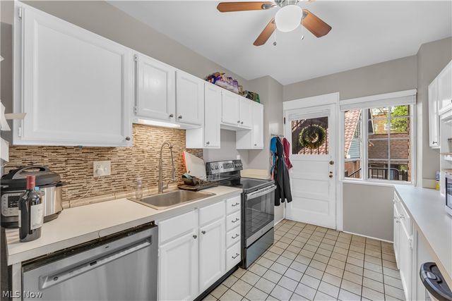 2511 Overlook Road, Cleveland Heights, OH 44106