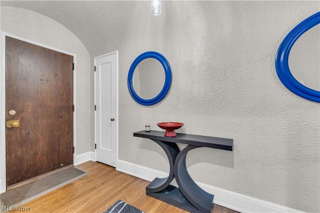 2511 Overlook Road, Cleveland Heights, OH 44106