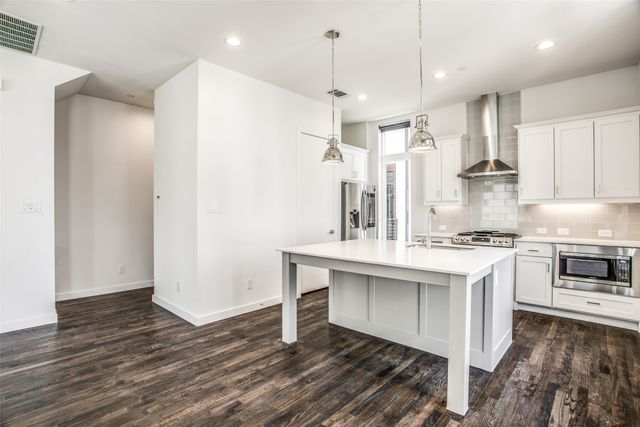 2180 Bennett Avenue 206, Dallas, TX 75206