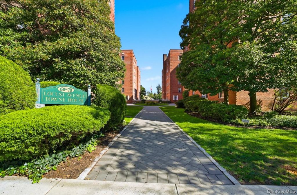 70 Locust Avenue 103B, New Rochelle, NY 10801 — exterior