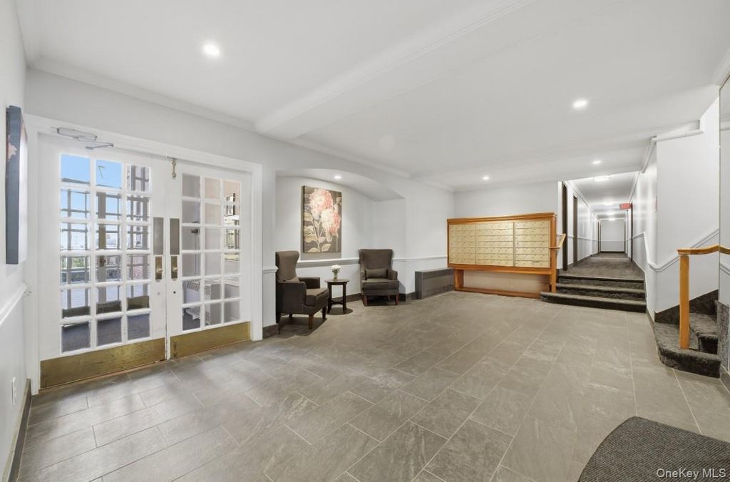 70 Locust Avenue 103B, New Rochelle, NY 10801 — photo 4
