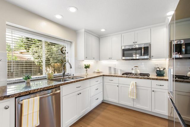 3178 Osuna Way, Sacramento, CA 95833