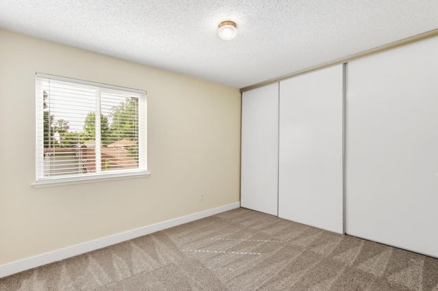 3178 Osuna Way, Sacramento, CA 95833