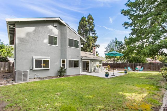 3178 Osuna Way, Sacramento, CA 95833