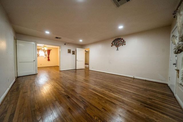 2218 Chapman Street, Houston, TX 77009