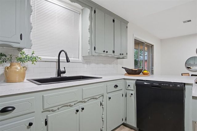 1517 SW 80th Street, Oklahoma City, OK 73159