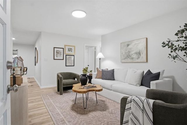 1517 SW 80th Street, Oklahoma City, OK 73159